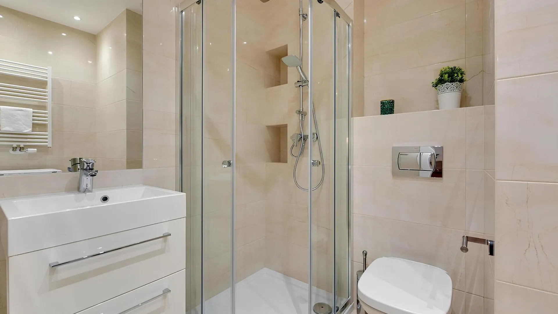 Seaside Apartments Baltica Tower With Gym, Sauna & Parking Gdansk Polonia